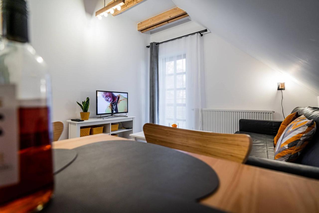 Apartamenty Ustronne Liściasta Esterno foto
